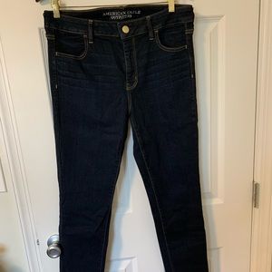 American Eagle Women’s Dark Wash Jegging